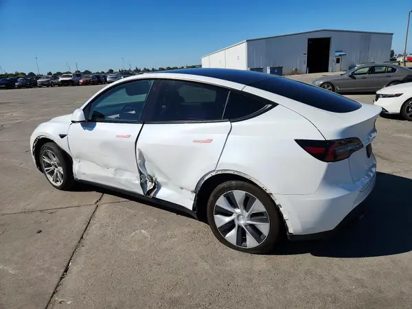 5YJYGDEEXLF009403 2020 TESLA MODEL Y - Image 2