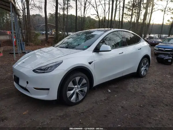 5YJYGDEEXLF024922 2020 TESLA MODEL Y - Image 2