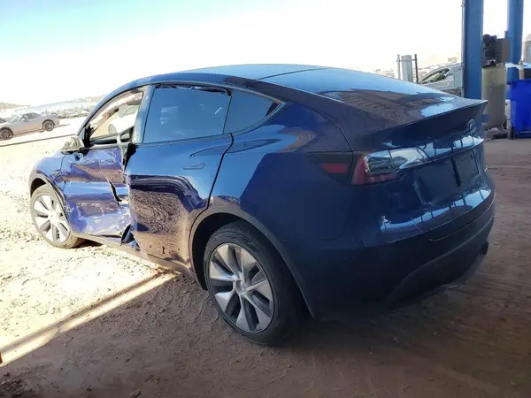 5YJYGDEEXLF027402 2020 TESLA MODEL Y - Image 2