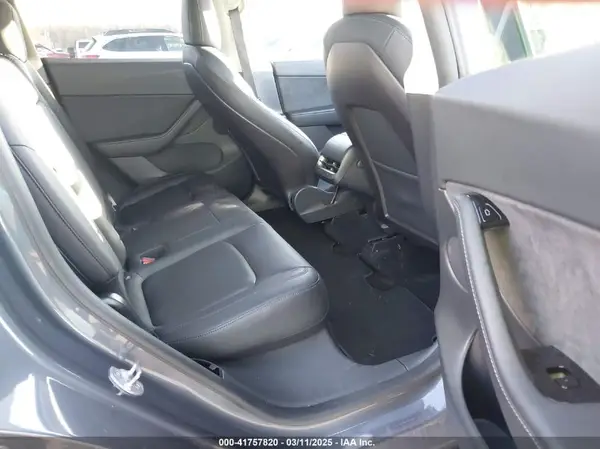 5YJYGDEEXLF031577 2020 TESLA MODEL Y - Image 8