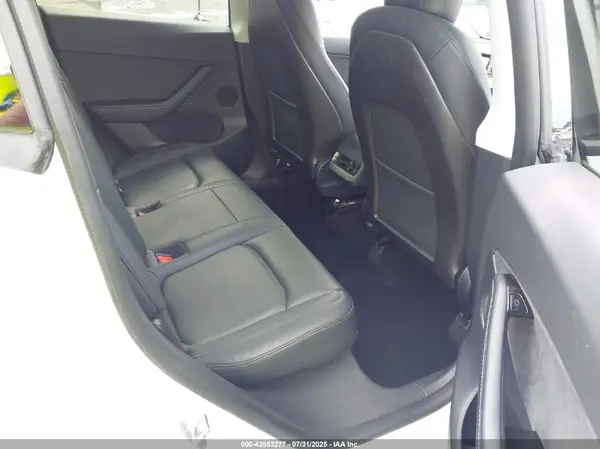 5YJYGDEEXLF032261 2020 TESLA MODEL Y - Image 8
