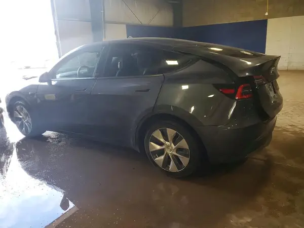 5YJYGDEEXLF043843 2020 TESLA MODEL Y - Image 2