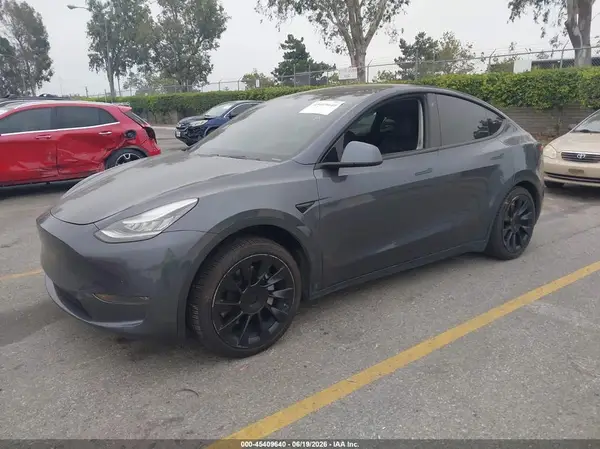5YJYGDEEXLF045396 2020 TESLA MODEL Y - Image 2