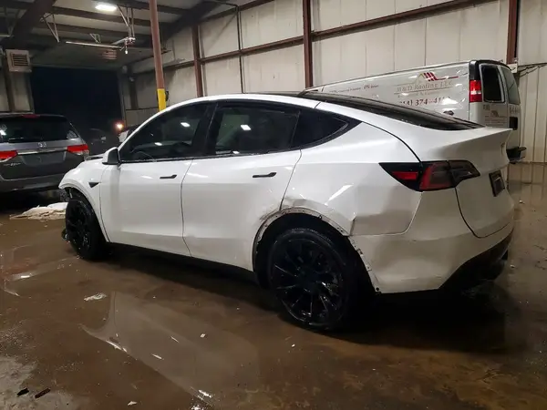 5YJYGDEEXLF048864 2020 TESLA MODEL Y - Image 2