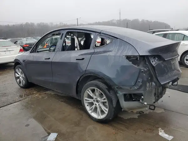 5YJYGDEEXMF062720 2021 TESLA MODEL Y - Image 2