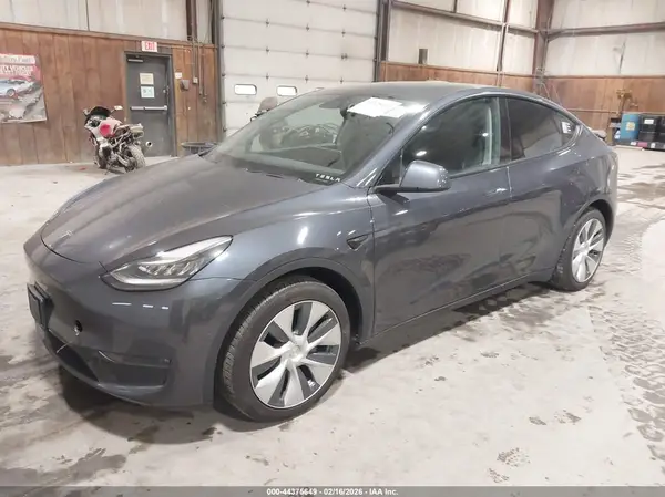 5YJYGDEEXMF065679 2021 TESLA MODEL Y - Image 2