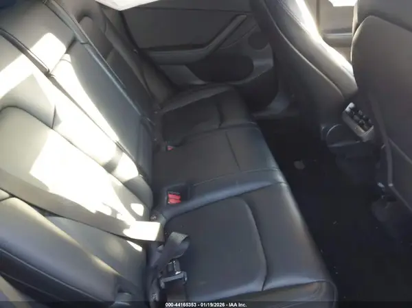 5YJYGDEEXMF065763 2021 TESLA MODEL Y - Image 8