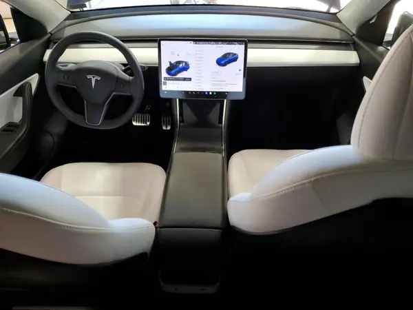 5YJYGDEEXMF066024 2021 TESLA MODEL Y - Image 8