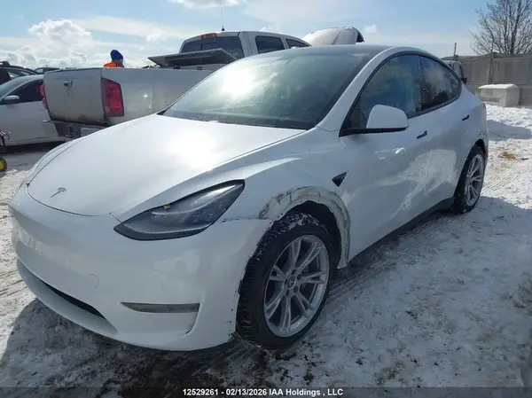 5YJYGDEEXMF067576 2021 TESLA MODEL Y - Image 2