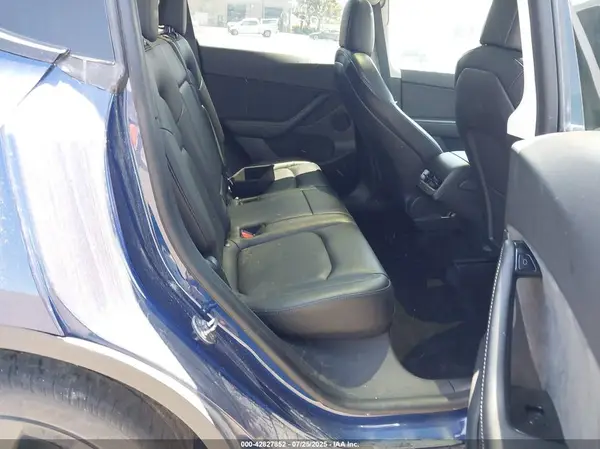 5YJYGDEEXMF067965 2021 TESLA MODEL Y - Image 8