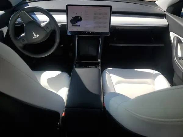 5YJYGDEEXMF068761 2021 TESLA MODEL Y - Image 8