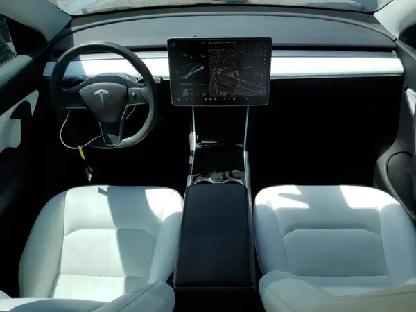 5YJYGDEEXMF070154 2021 TESLA MODEL Y - Image 8