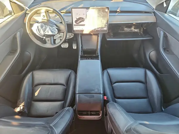 5YJYGDEEXMF070459 2021 TESLA MODEL Y - Image 8