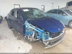 5YJYGDEEXMF070574 2021 TESLA MODEL Y