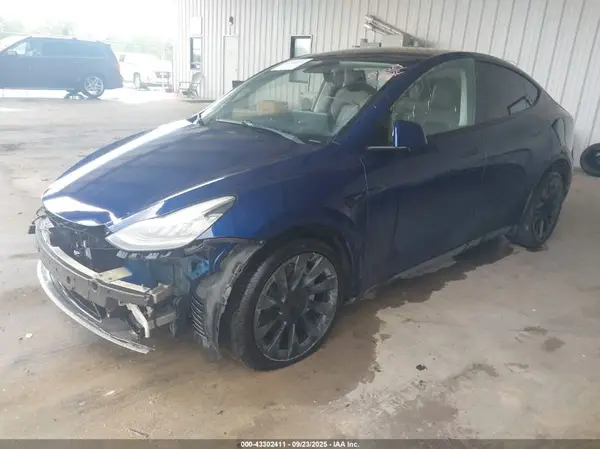 5YJYGDEEXMF070574 2021 TESLA MODEL Y - Image 2