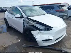 5YJYGDEEXMF075127 2021 TESLA MODEL Y