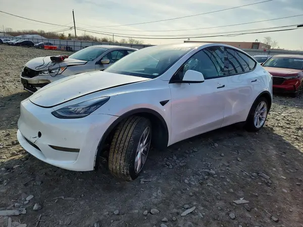 5YJYGDEEXMF075306 2021 TESLA MODEL Y - Image 1