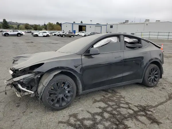 5YJYGDEEXMF078206 2021 TESLA MODEL Y