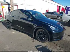 5YJYGDEEXMF084913 2021 TESLA MODEL Y