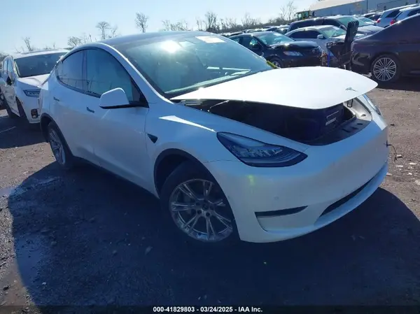 5YJYGDEEXMF085530 2021 TESLA MODEL Y - Image 1