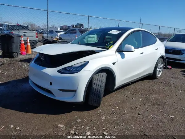 5YJYGDEEXMF085530 2021 TESLA MODEL Y - Image 2
