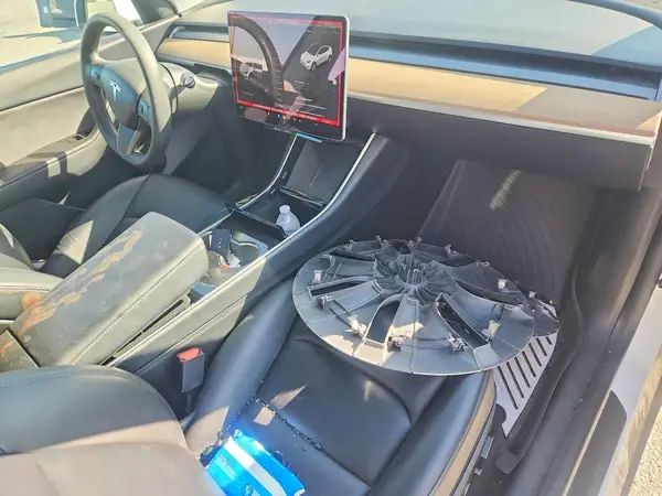 5YJYGDEEXMF090520 2021 TESLA MODEL Y - Image 8
