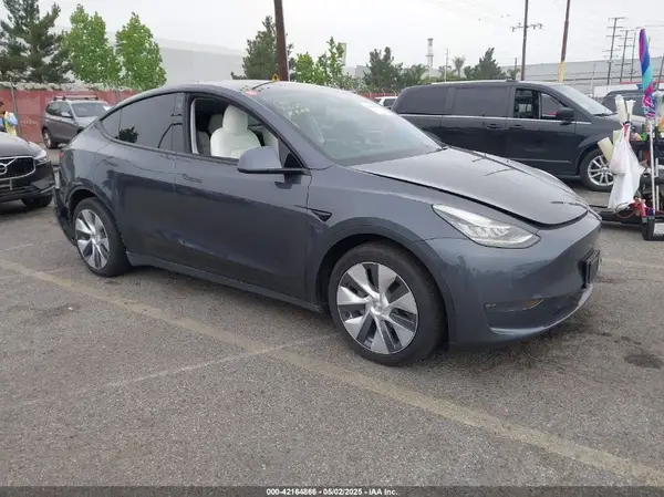 5YJYGDEEXMF092901 2021 TESLA MODEL Y - Image 1