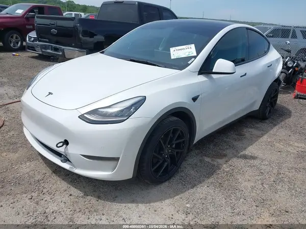 5YJYGDEEXMF096690 2021 TESLA MODEL Y - Image 2
