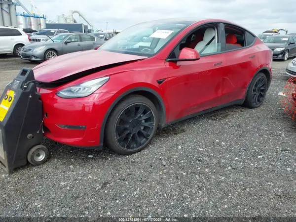 5YJYGDEEXMF100317 2021 TESLA MODEL Y - Image 2