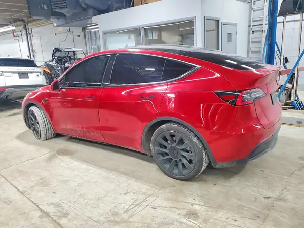 5YJYGDEEXMF102682 2021 TESLA MODEL Y - Image 2