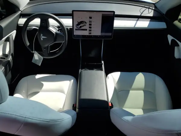 5YJYGDEEXMF112483 2021 TESLA MODEL Y - Image 8