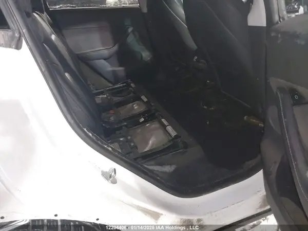 5YJYGDEEXMF118025 2021 TESLA MODEL Y - Image 8