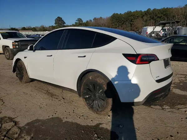 5YJYGDEEXMF124925 2021 TESLA MODEL Y - Image 2