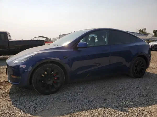 5YJYGDEEXMF136752 2021 TESLA MODEL Y - Image 1