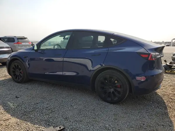 5YJYGDEEXMF136752 2021 TESLA MODEL Y - Image 2