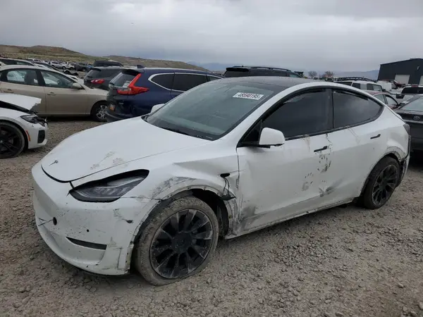 5YJYGDEEXMF138856 2021 TESLA MODEL Y - Image 1