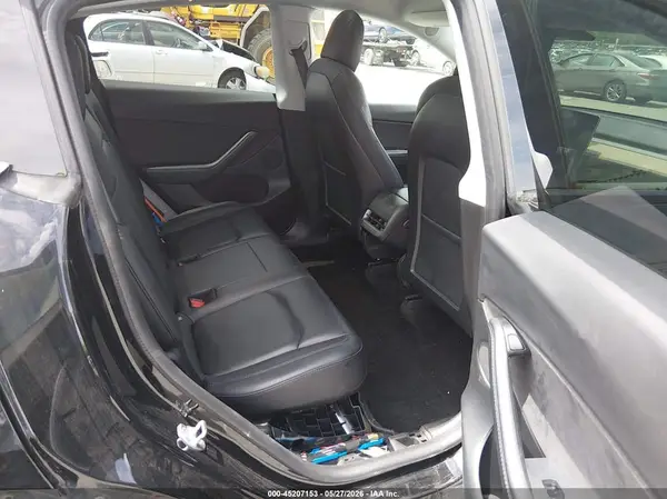 5YJYGDEEXMF139036 2021 TESLA MODEL Y - Image 8