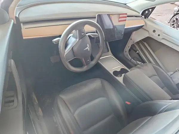 5YJYGDEEXMF140011 2021 TESLA MODEL Y - Image 8