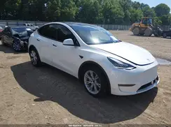 5YJYGDEEXMF140302 2021 TESLA MODEL Y
