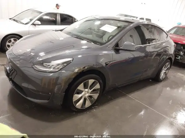 5YJYGDEEXMF152093 2021 TESLA MODEL Y - Image 2