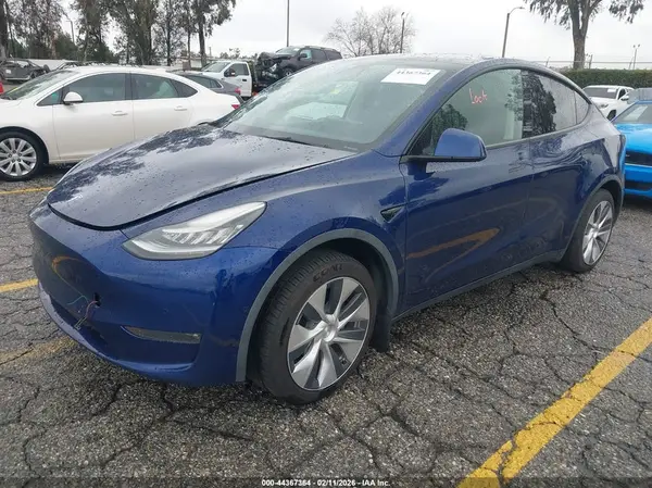 5YJYGDEEXMF153096 2021 TESLA MODEL Y - Image 2