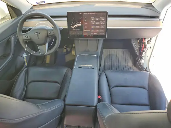 5YJYGDEEXMF157018 2021 TESLA MODEL Y - Image 8