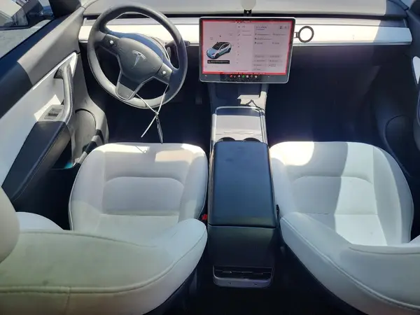 5YJYGDEEXMF157438 2021 TESLA MODEL Y - Image 8