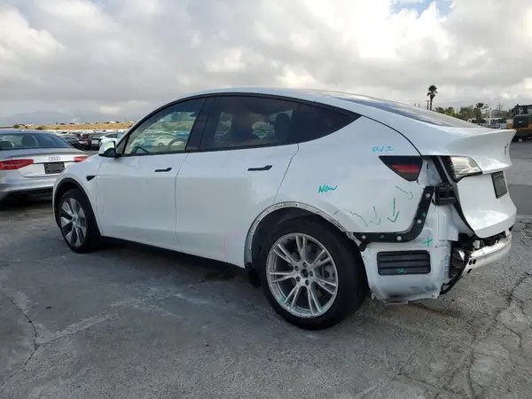 5YJYGDEEXMF161036 2021 TESLA MODEL Y - Image 2