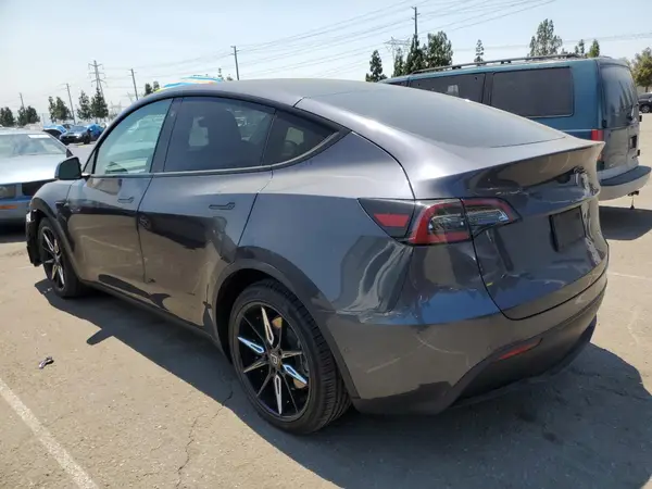 5YJYGDEEXMF161683 2021 TESLA MODEL Y - Image 2