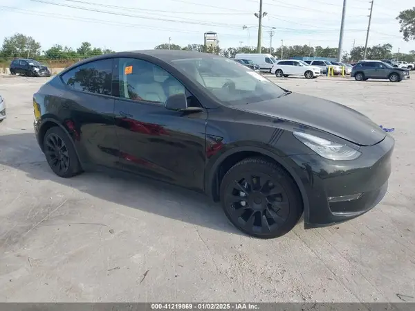 5YJYGDEEXMF177317 2021 TESLA MODEL Y - Image 1