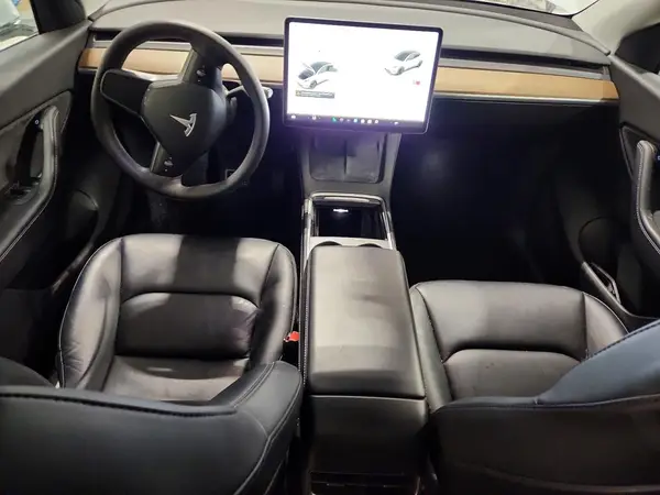 5YJYGDEEXMF183912 2021 TESLA MODEL Y - Image 8