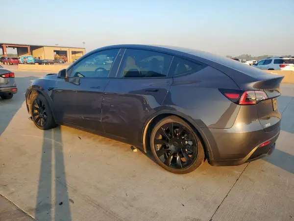 5YJYGDEEXMF187104 2021 TESLA MODEL Y - Image 2