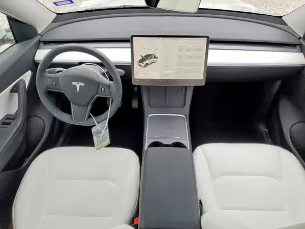5YJYGDEEXMF187782 2021 TESLA MODEL Y - Image 8