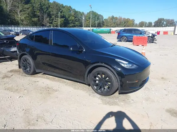 5YJYGDEEXMF188883 2021 TESLA MODEL Y - Image 1